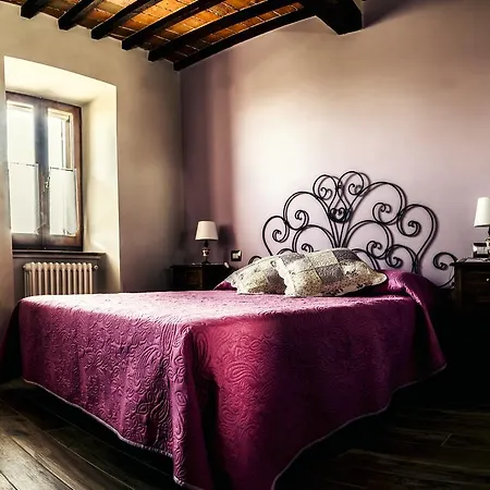 Il Giardino Della Fortezza Монтепульчано